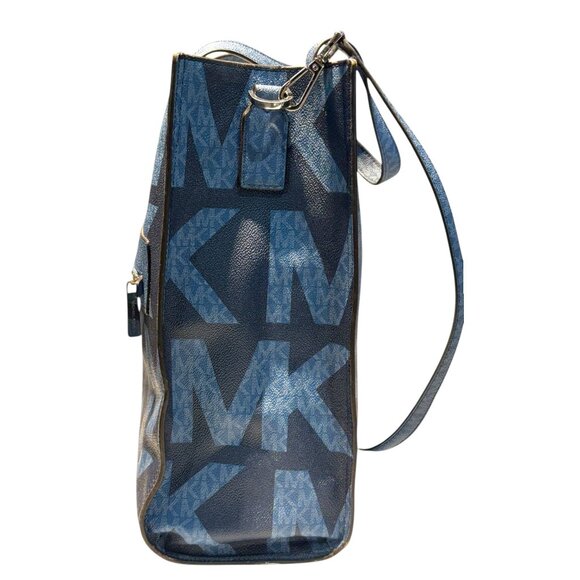 Michael Kors Kenly Large Logo Print Tote Blue (Chambray) - Picture 5 of 16